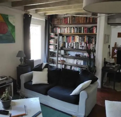 Agreable D'hote Climatisee Kwatera prywatna Soulaire-et-Bourg